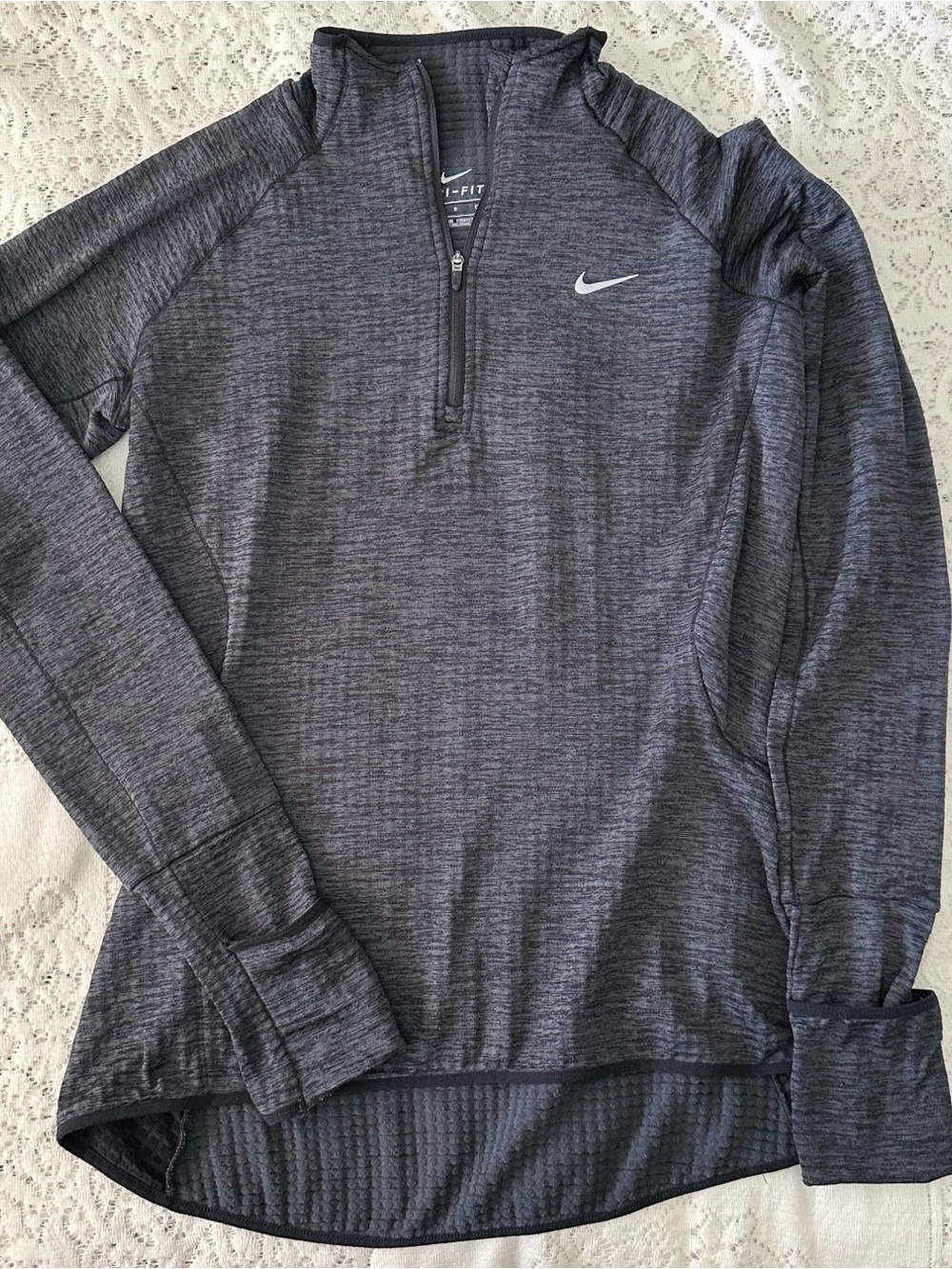 Nike Dri Fit Therma Sphere Size Small Running 1/4 Zip Pullover Gray Thumb Holes